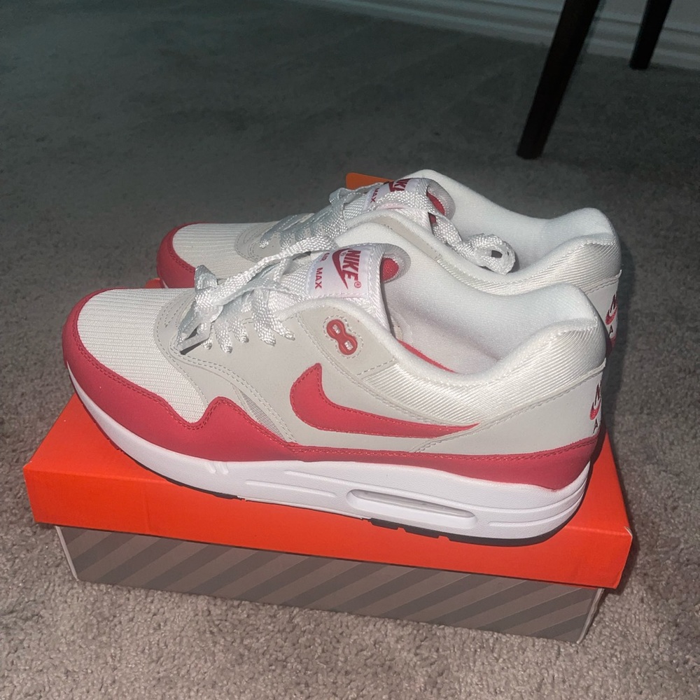 Nike Air Max 1 Red Size 11